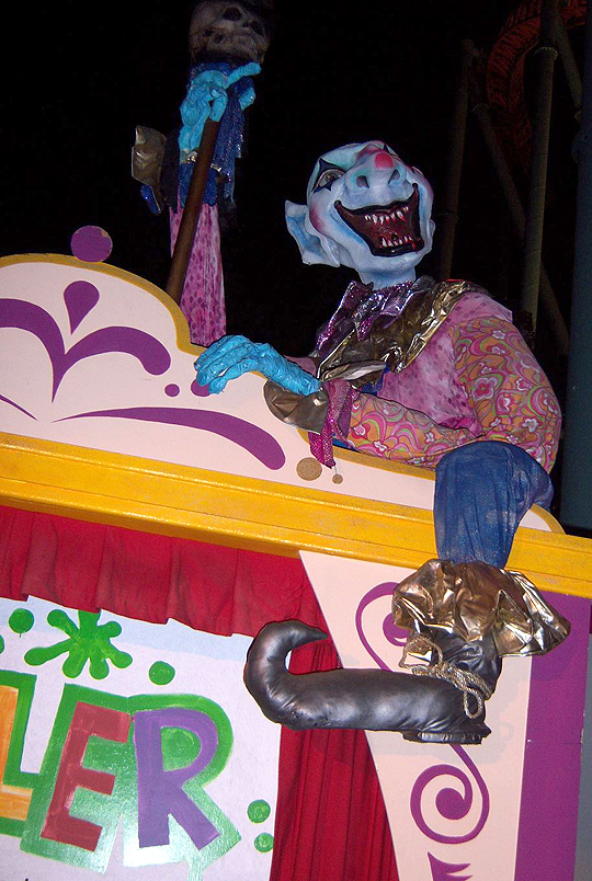 Killer Klowns that are not from outer space